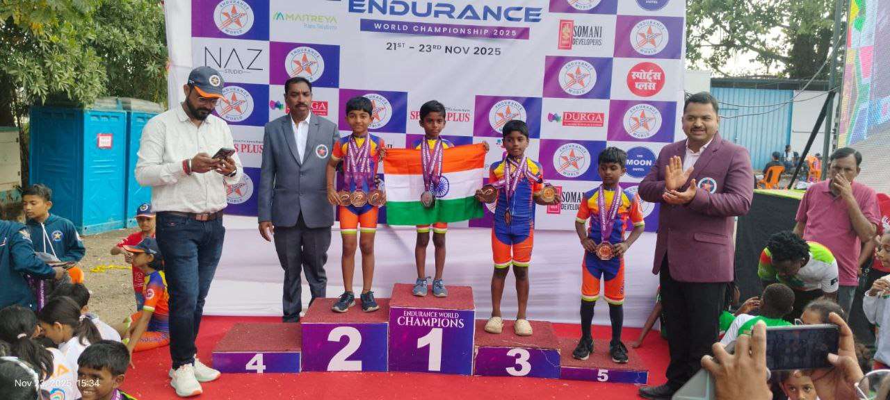 स्केटिंग वर्ल्ड चॅम्पियनशिपमध्ये लासलगावच्या वरद सावकारची ऐतिहासिक कामगिरी; भारताला तीन कांस्यपदके!