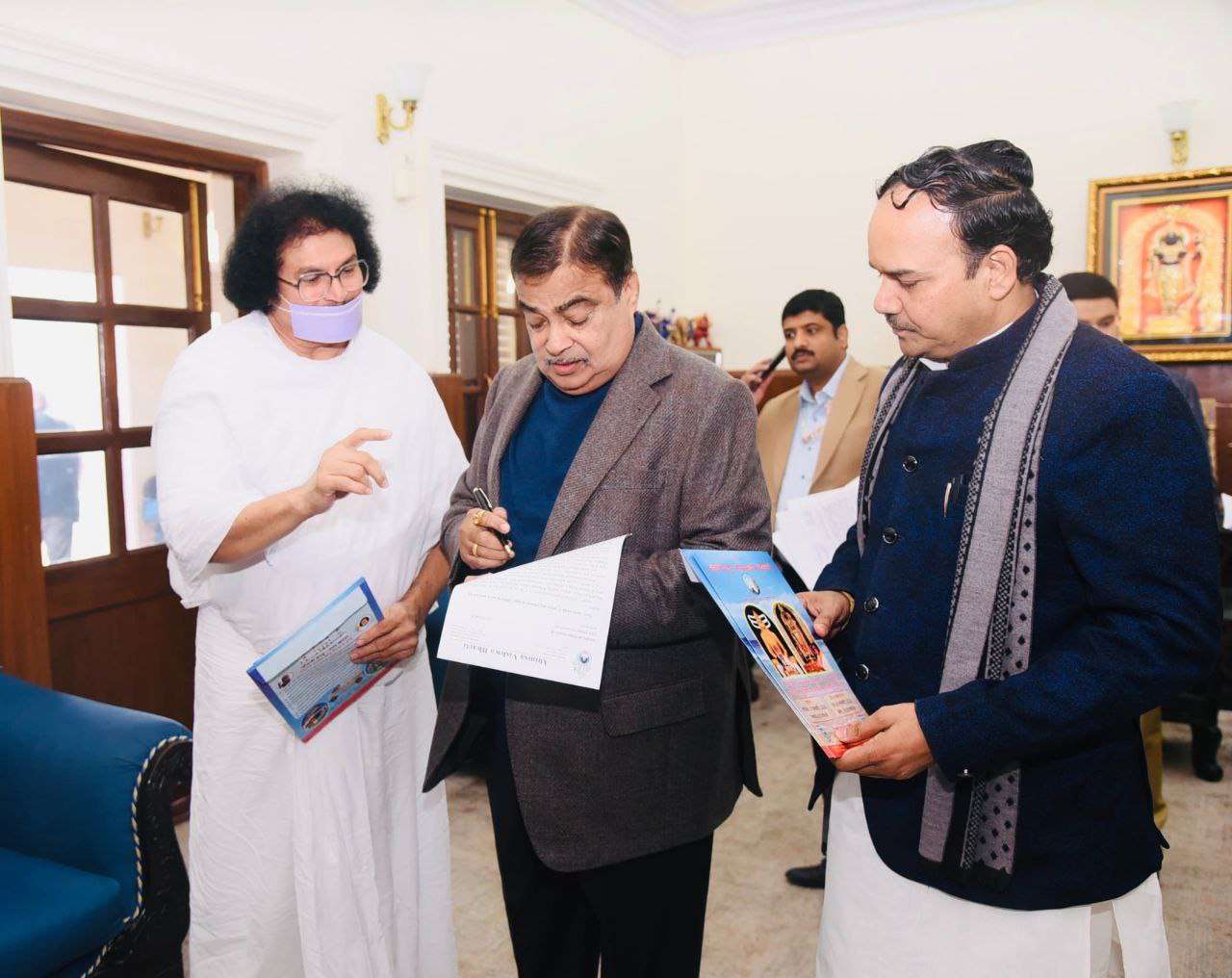 आचार्य लोकेशजी यांच्या पुढाकाराने आयोजित रामकथा राष्ट्रनिर्मितीसाठी महत्त्वपूर्ण – केंद्रीय मंत्री नितिन गडकरी